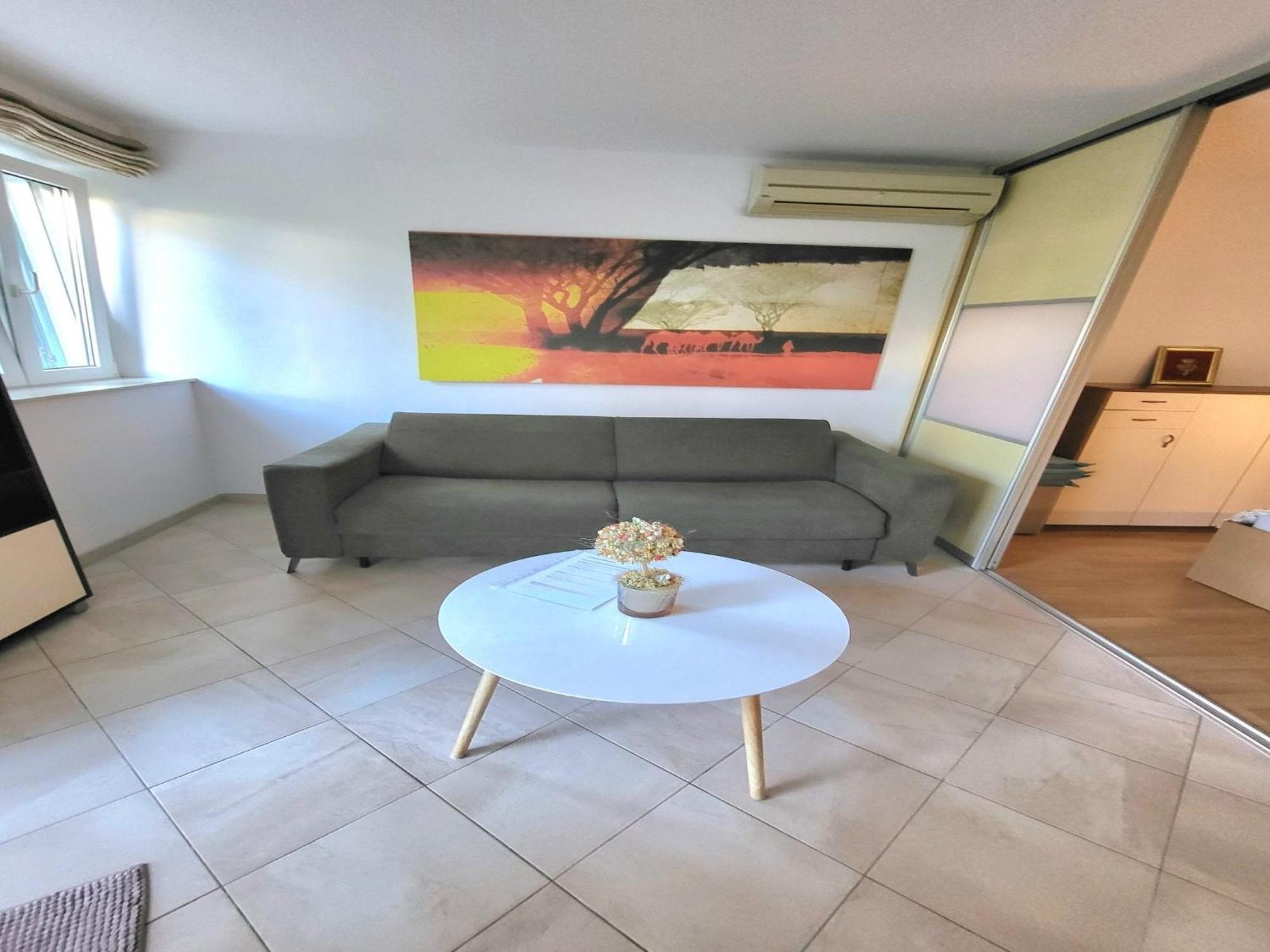 Apartment Terrace I *